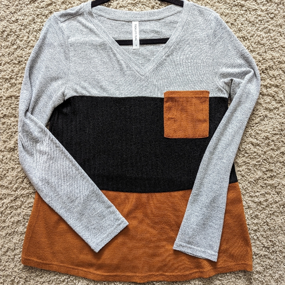 Color block henley